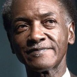 吉爾伯特·R·希爾 飾演 Inspector Todd