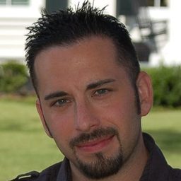 Scott Poiley 飾演 Bio Clean #3