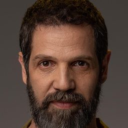 約瑟夫·史惟德 飾演 