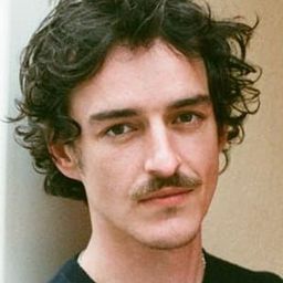 Brice Michelini - 高等教育演員 飾演