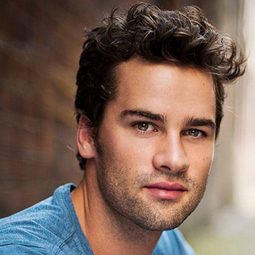 安德魯·李斯 - 解除好友2：暗網演員 飾演Damon Horton