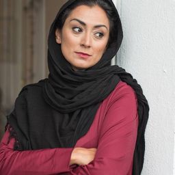 Maryam Palizban 飾演 Maryam