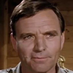 Ed Devereaux 飾演 Aussie