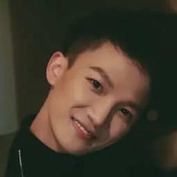 周深 飾演 A Mu (voice)