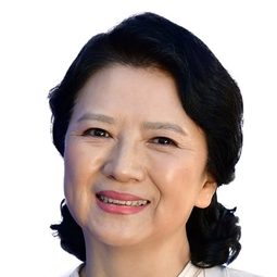 樸順天 - Sorrow Even Up in Heaven演員 飾演Mother