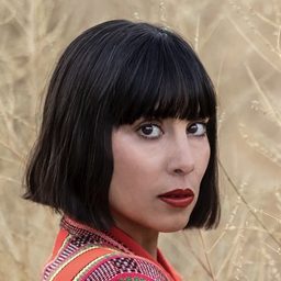 Laura Baruch 飾演 Grace Hastings / Twinkle Toes (voice)