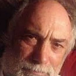 Franco Maria Salamon 飾演 maestro d'armi