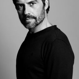 Filipe Duarte 飾演 Miguel