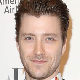 奧本·倫多夫 - 眼簾下的戰影演員 飾演Peter