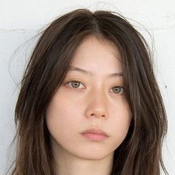 淺野堇 飾演 Hiroko Yoshikawa