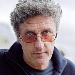 帕威·帕利科斯基 - Lost in Karastan編劇