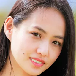 間宮夕貴 飾演 Kaoru