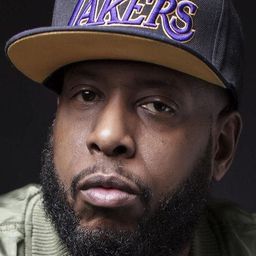 Talib Kweli 飾演 Self