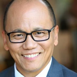 Radmar Agana Jao - 人海奇花演員 飾演Phil