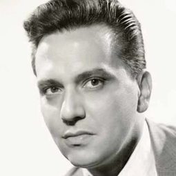 Jorge Dória - 巴士上的夫人演員 飾演Dr. Alexandre