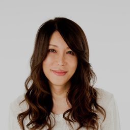 椛島 一華 飾演 Yu Kamimura (Manager of Doughnut Shop)