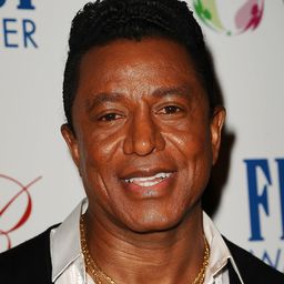 Jermaine Jackson 飾演 Self