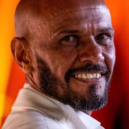 Nazar Gomaa 飾演 Akram