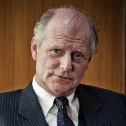 Genio De Groot - The Little Riders演員 飾演Green Policeman