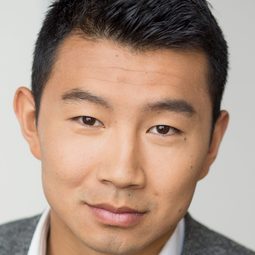 劉思慕 飾演 Harlan Shepherd