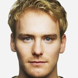 尼古拉斯·班克斯 - 皇室聖誕情演員 飾演Nicholas