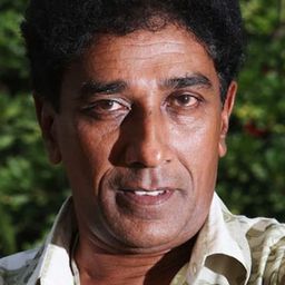 Mahendra Perera 飾演 Sergeant Bandara