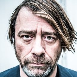 溫·維勒特 - 柏麗娜演員 飾演Anton