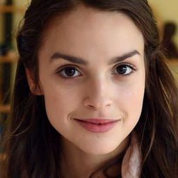 Luise Befort 飾演 Franzi Meyer