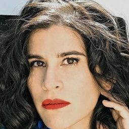 Ximena Ayala 飾演 Ximena
