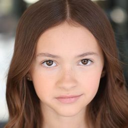 席妮·科瓦爾斯克 - 藍色海灣演員 飾演Jessie LeBlanc