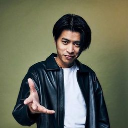 仁科 - 風流一代演員 飾演Square Singer