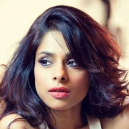 Sugandha Garg - 老鼠與貓演員 飾演Shaleen 'Shali'