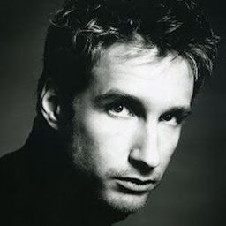 Christopher Schaldenbrand 飾演 Un Eraldo