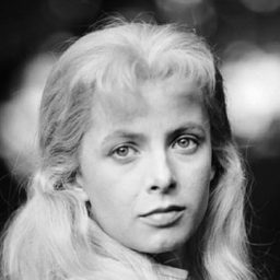 葛拉奇娜·史坦尼奇斯卡 飾演 Zofia Dubilanka