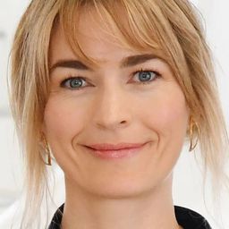 Laura Sofia Bach - 希默蘭演員 飾演Lisa