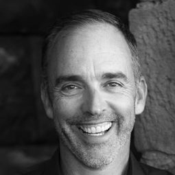 Felix Williamson - The Wannabes演員 飾演Bill Gennaro