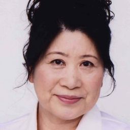 竹田明子 飾演 Geisha house landlord Miho