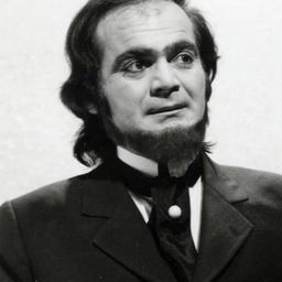 Stelios Kapatos - 亞歷山大大帝演員 飾演