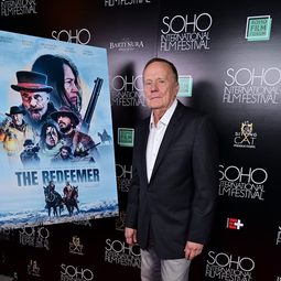 Michael Walsh - 第 7 個秘密編劇