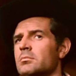 Andrea Scotti 飾演 Togo