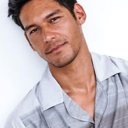 理查·凱爾 飾演 Aditya