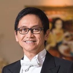 Addie MS - Harta Tahta Raisa演員 飾演Himself