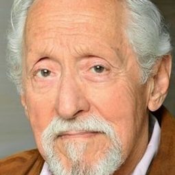 麥克·努斯鮑姆 飾演 Gentle Rosenburg