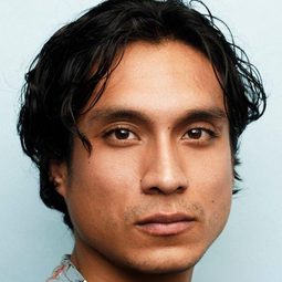 Camilo Arancibia 飾演 José