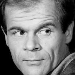 Jörg Panknin 飾演 Richter Dorn