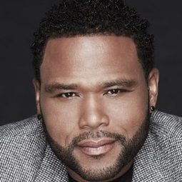 安東尼·安德森 - 神鬼無間演員 飾演Brown