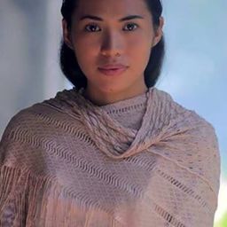 Chanel Latorre 飾演 