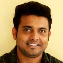 傑塔·思瑞努 飾演 