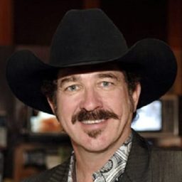 Kix Brooks 飾演 Champion (voice)