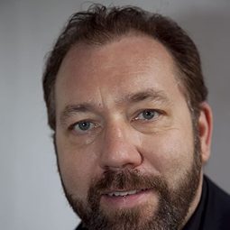 Lee Nicholas Harris - Villain演員 飾演HMP Officer Hendrix